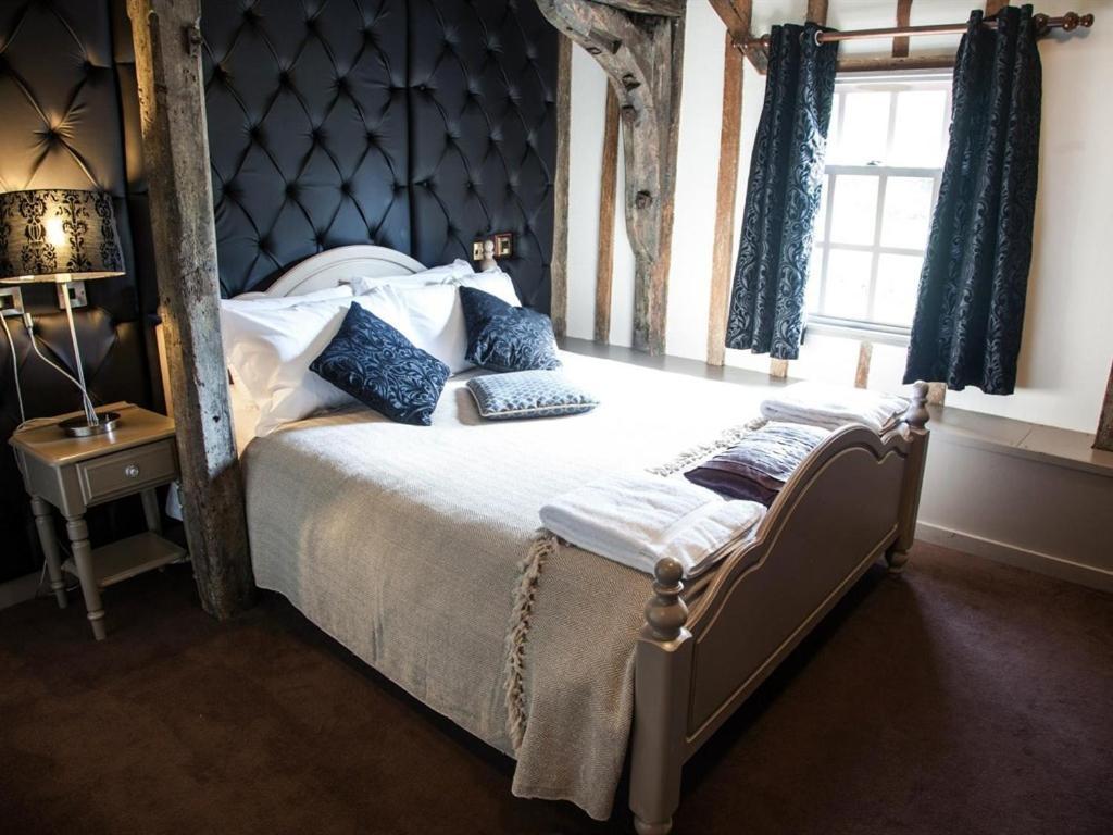 Inn The Riverside