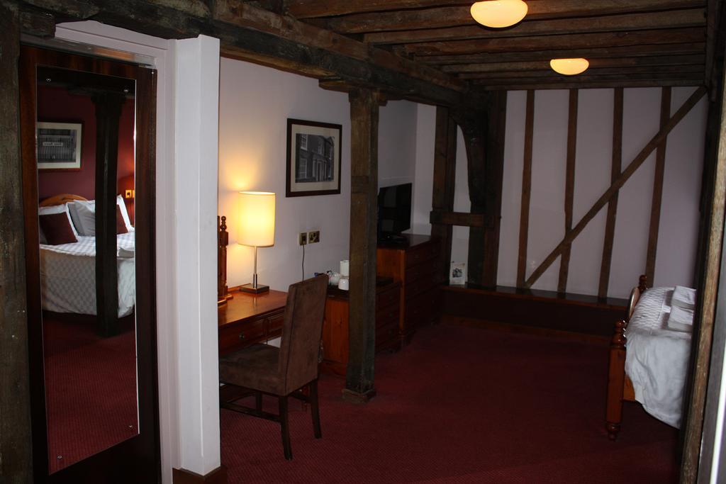 The Riverside Inn 3*